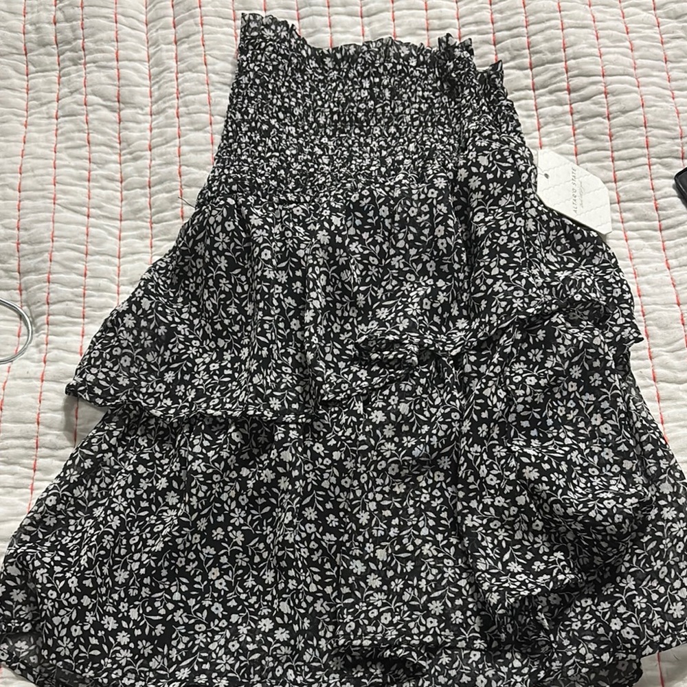 Altar'd State Black and White Floral Skirt